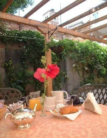 Hotel Ca' Dei Leoni Venetië