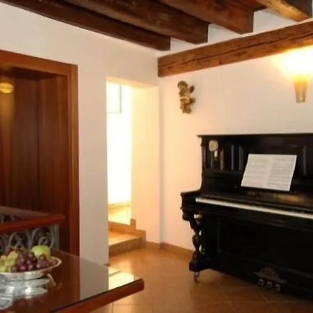 Hotel Ca' Dei Leoni 3*