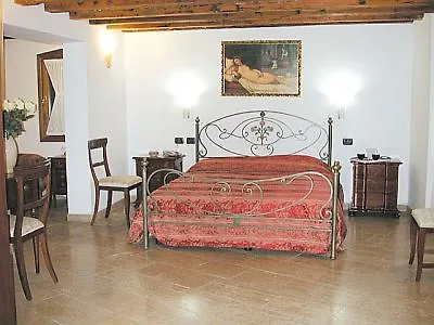 Ca' Dei Leoni Hotell